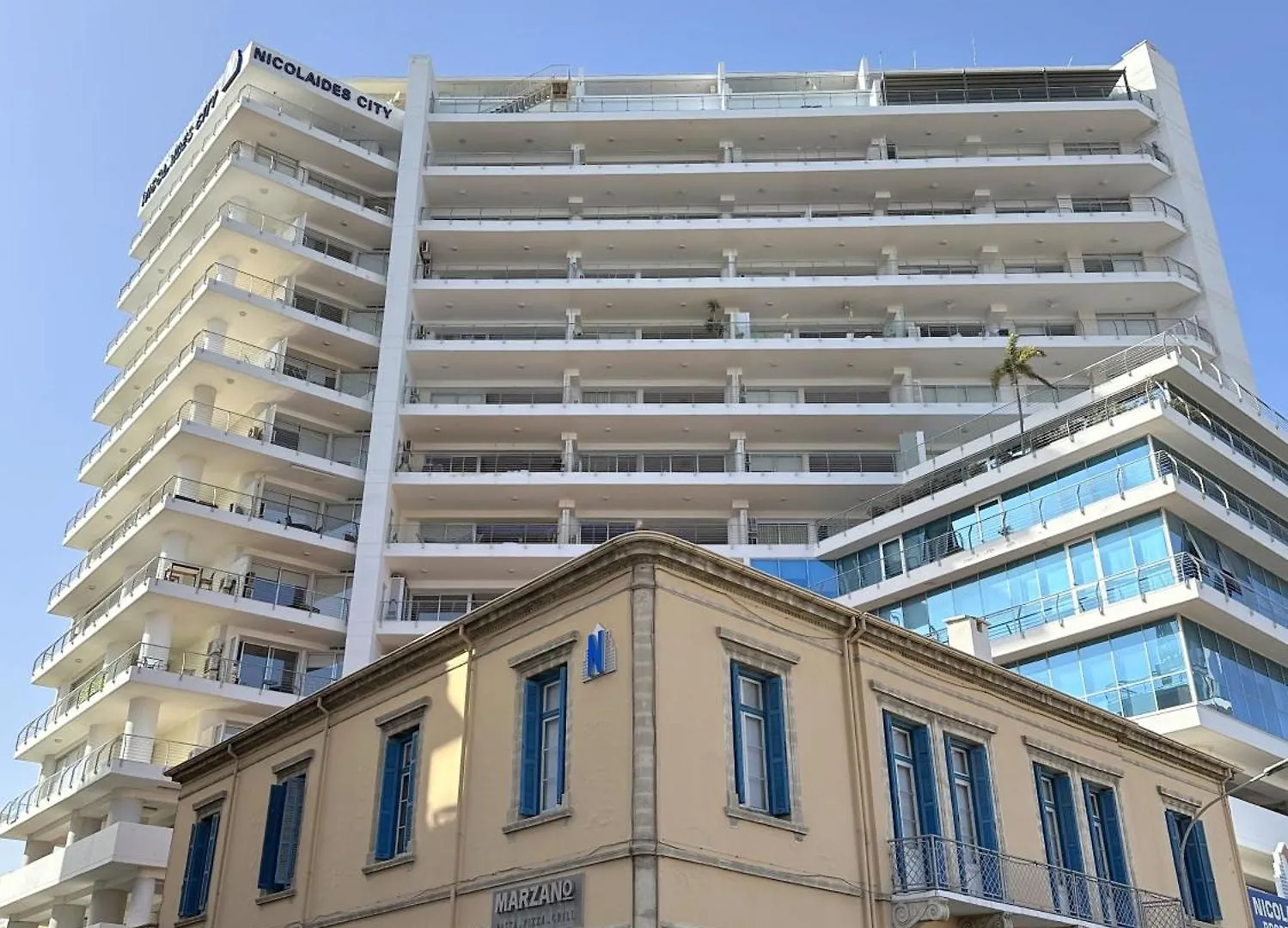 Awesome Sea & Marina View City Center 1 Bdr Flat Larnaca